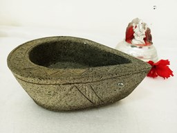 Picture of Beautiful Stone Lamp - Polishing Capacity of Half Litre Oil | Attractive Color | Authentic Design Made with Love.